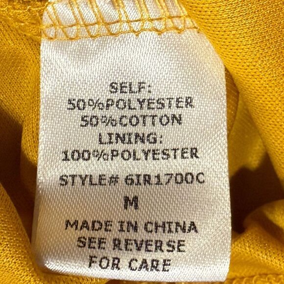 Honey Punch Deep Plunge Neck Flutter Sleeve Lace Romper Mustard Gold Size Medium - Picture 10 of 11